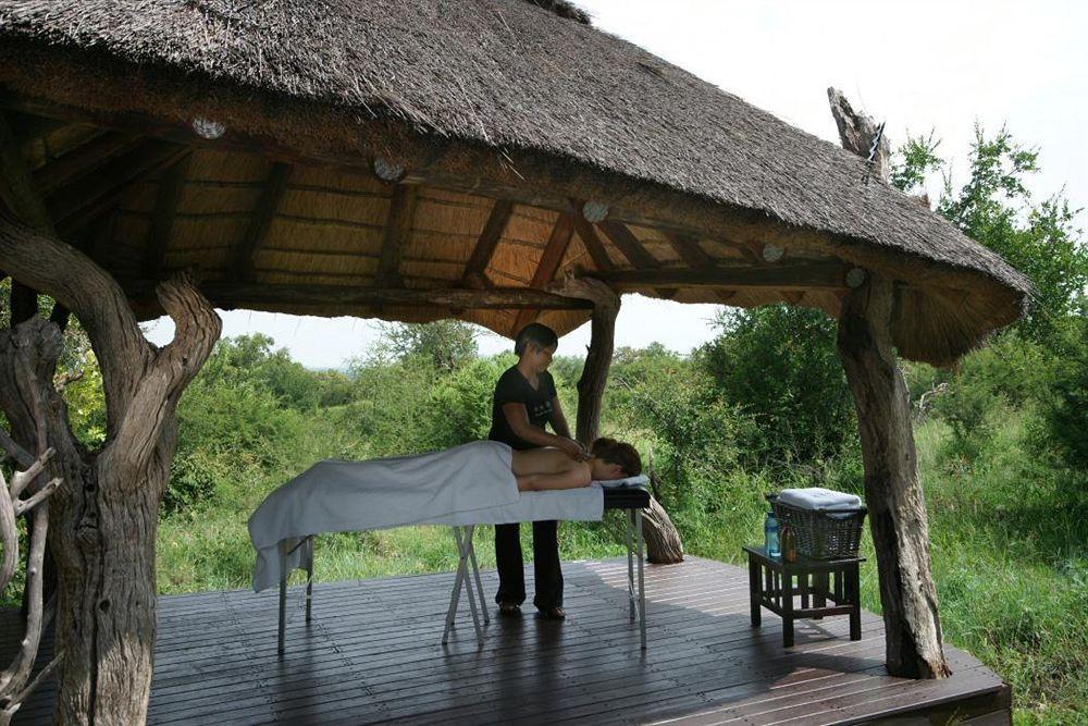 Impodimo Game Lodge Madikwe Game Reserve Esterno foto