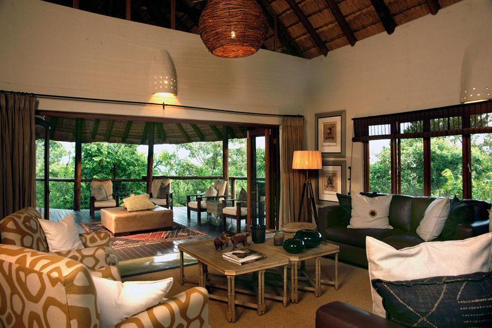 Impodimo Game Lodge Madikwe Game Reserve Esterno foto