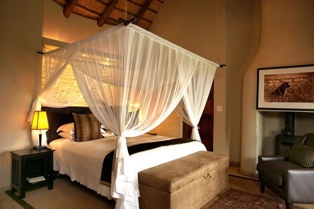 Impodimo Game Lodge Madikwe Game Reserve Esterno foto