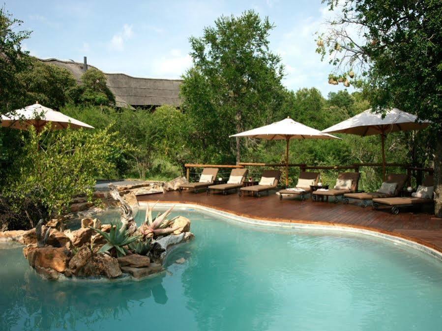 Impodimo Game Lodge Madikwe Game Reserve Esterno foto